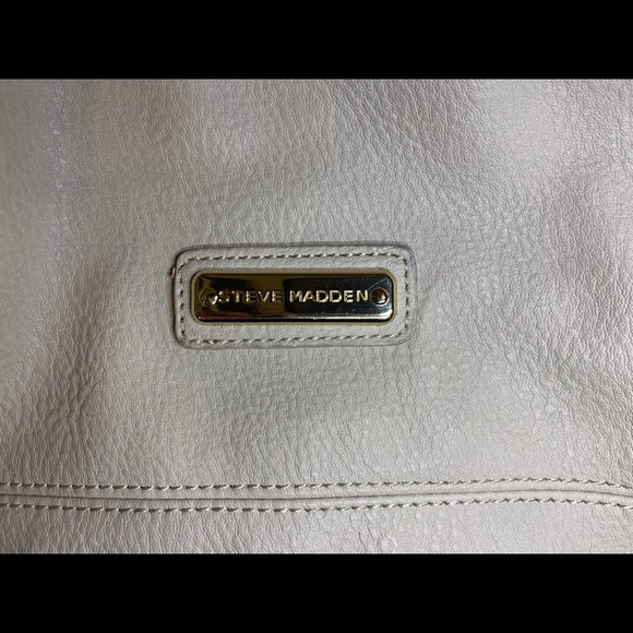 Steve Madden leather should/crossbody bag - Picture 3 of 4